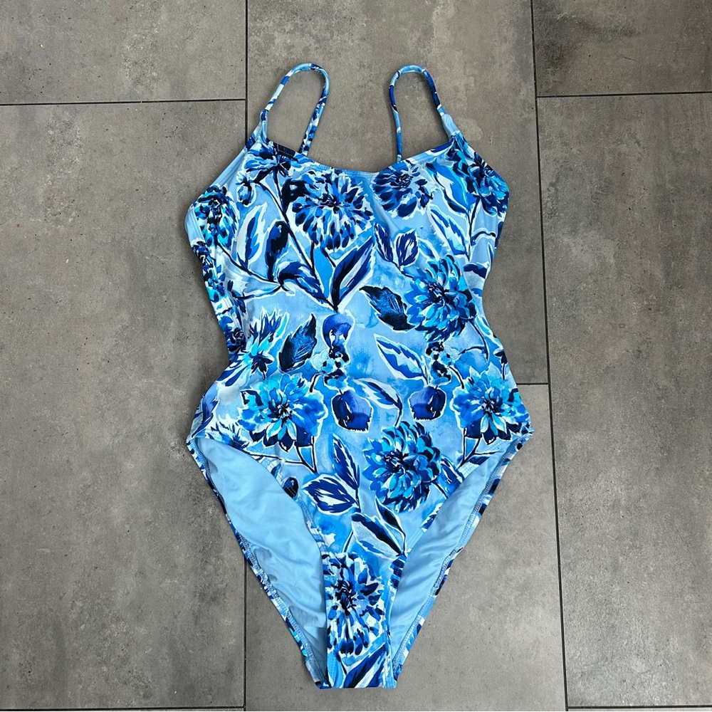 NEW Andie The Amalfi One Piece in BLUF blue Small